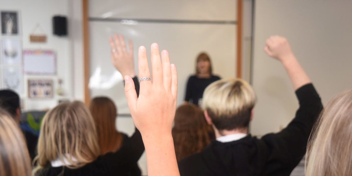 📷 New Gaelic Language Plan gets approval.