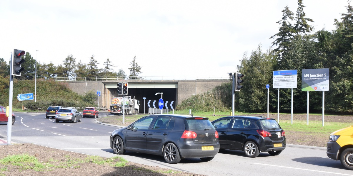 📷 Work to resurface Cadgers Brae roundabout starts on Monday. 
