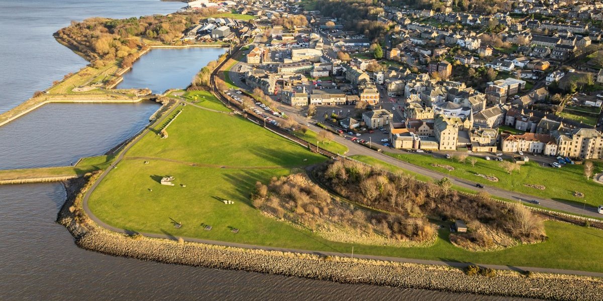 📷 Plan highlights potential to establish Bo'ness foreshore as a coastal park. Image courtesy of Scotdrone.