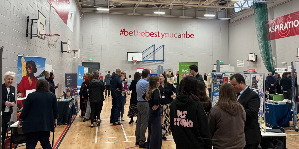 📷 A range of pupils, parents and exhibitors at the Careers Fayre.