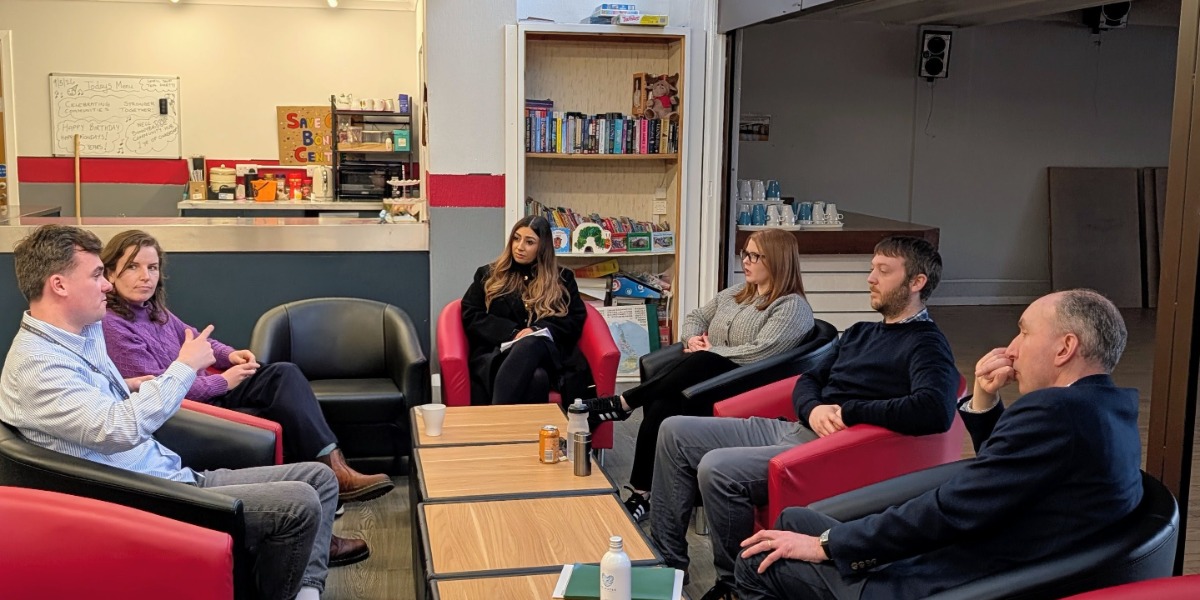 📷 Kenneth hears from the Energy and Climate Change team as they share their experiences and reflections.